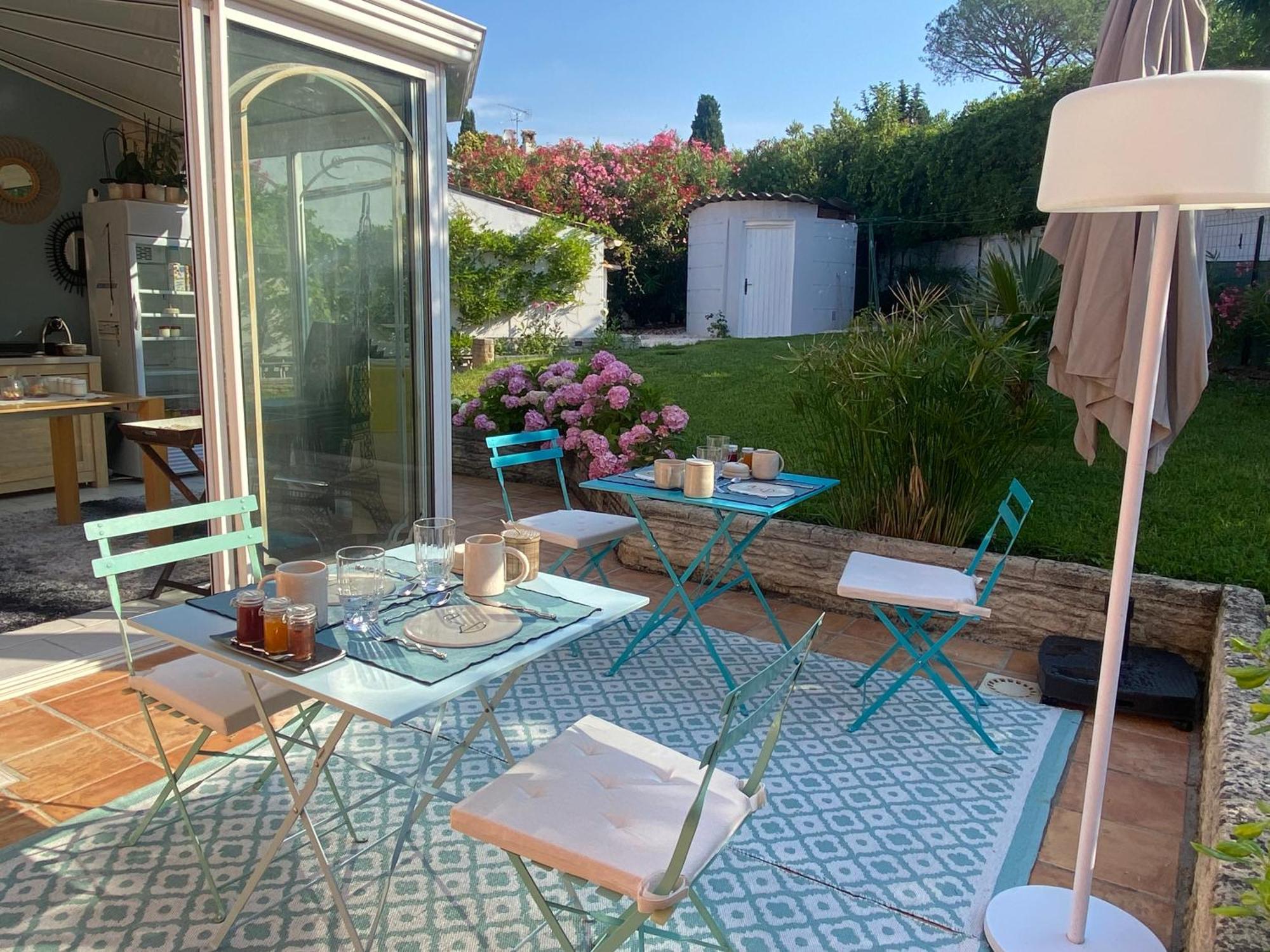 Maison Saint Paul Bnb 라콜레쉬르로 외부 사진
